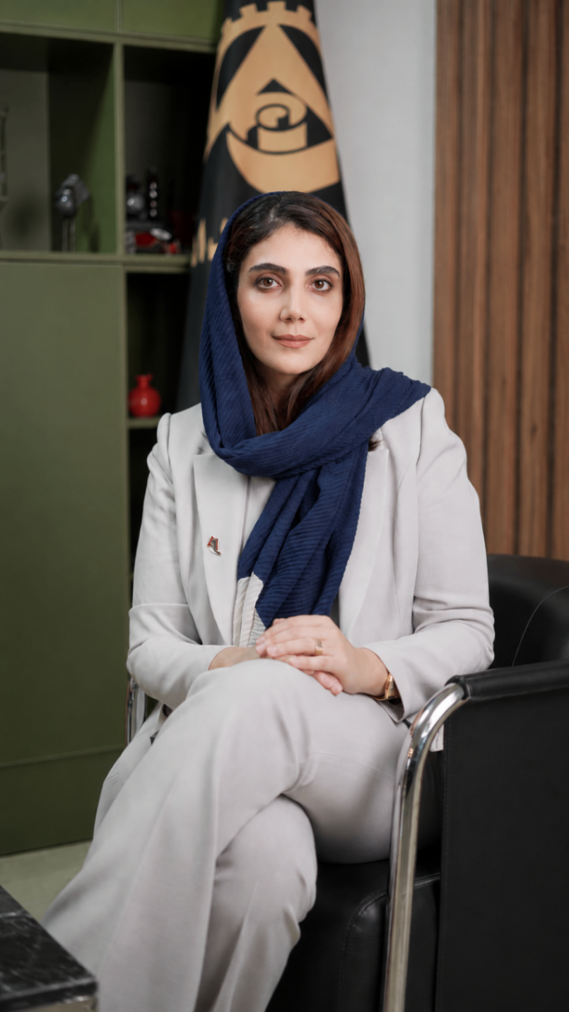 خانم کاشانی